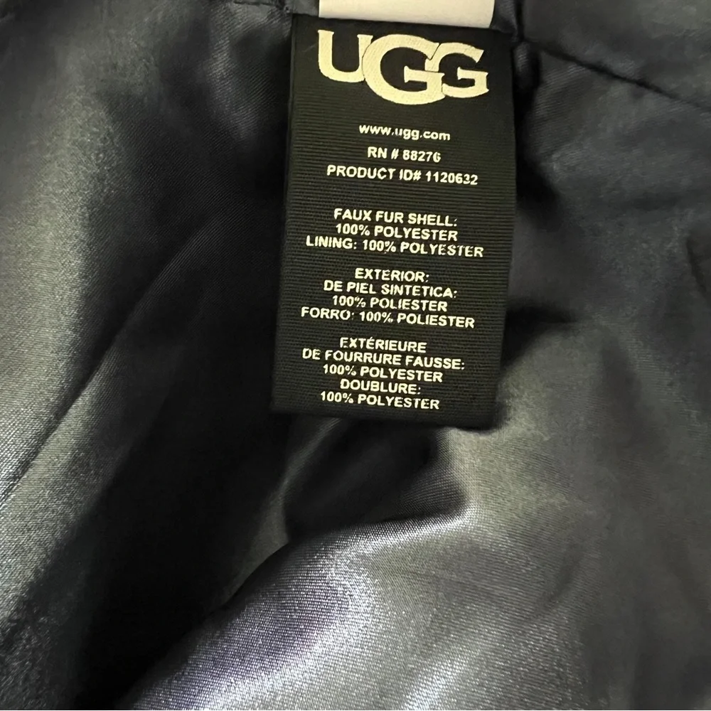 UGG “Lucinda